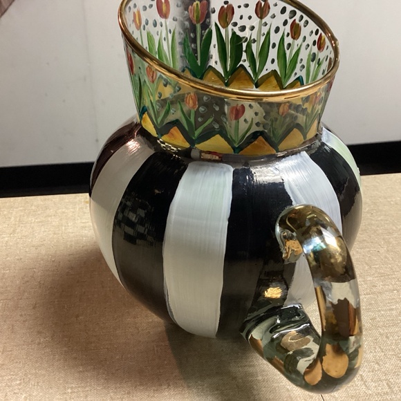 Mackenzie Childs pitcher. Besutiful never used. Signed too - Picture 9 of 14